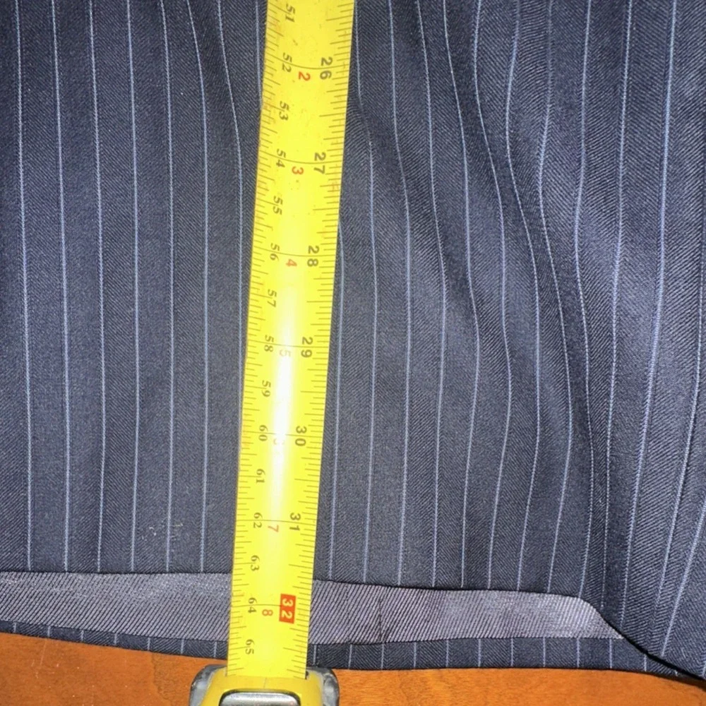 Daniel Cremieux Blue Pinstripe Two-Button Single-Breasted Notch Lapel Blazer